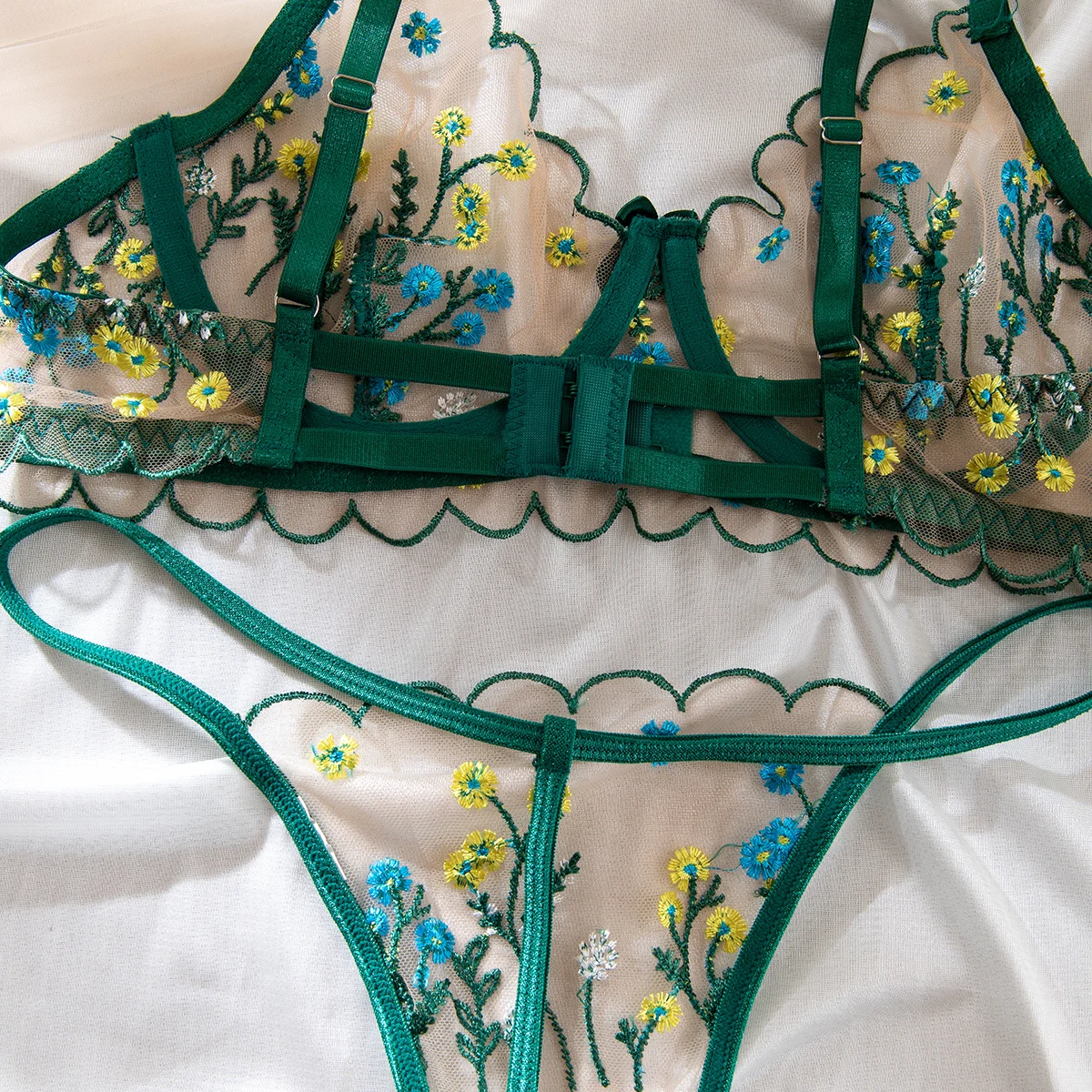 FlowerLace Lingerie Set