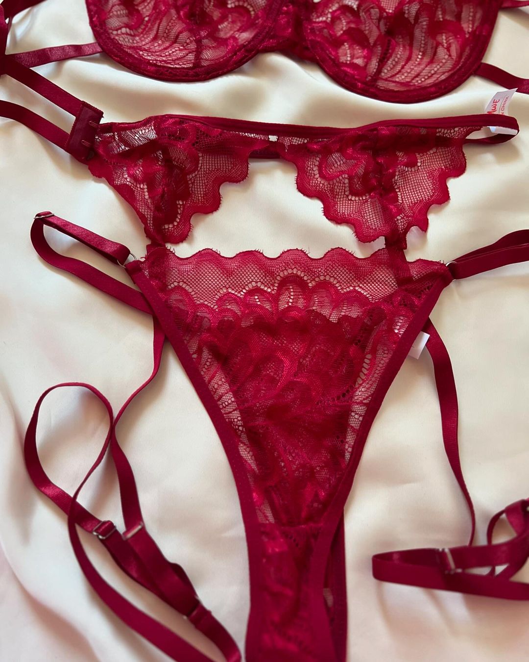 Moredy Lingerie Set