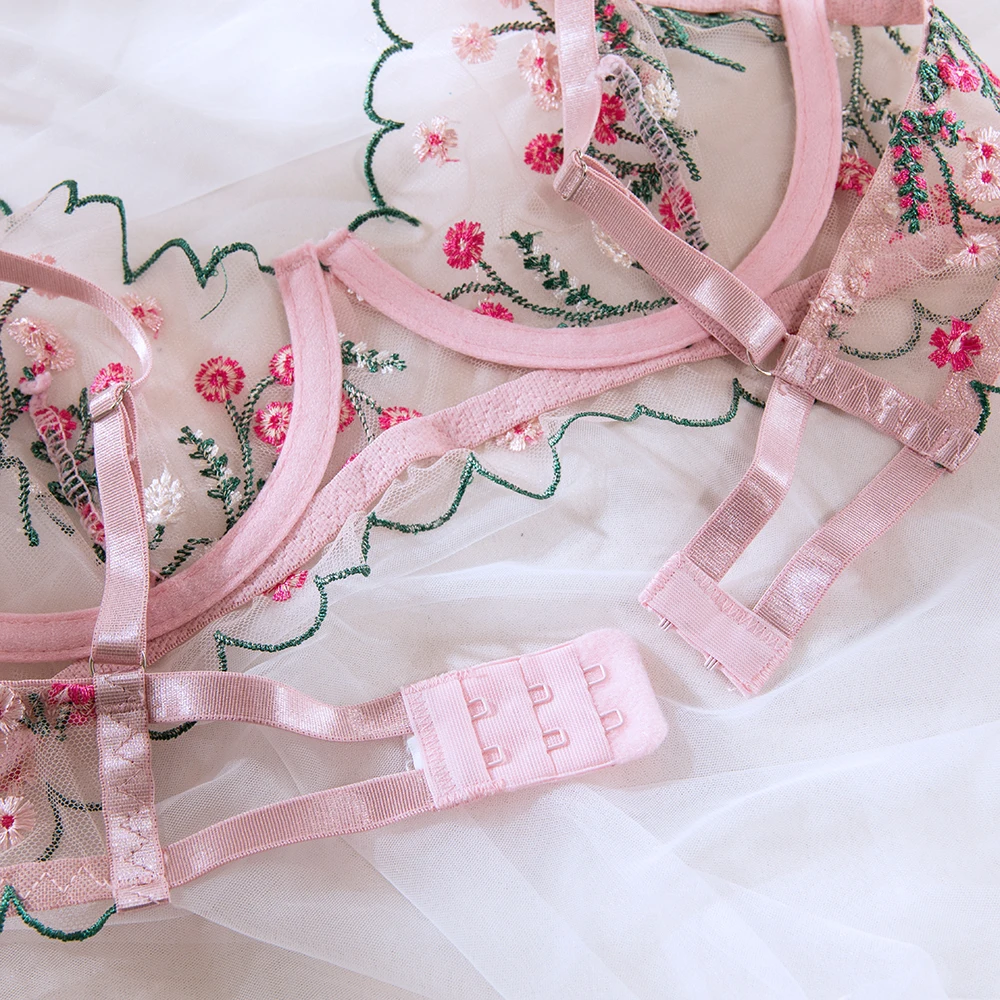 FlowerLace Lingerie Set