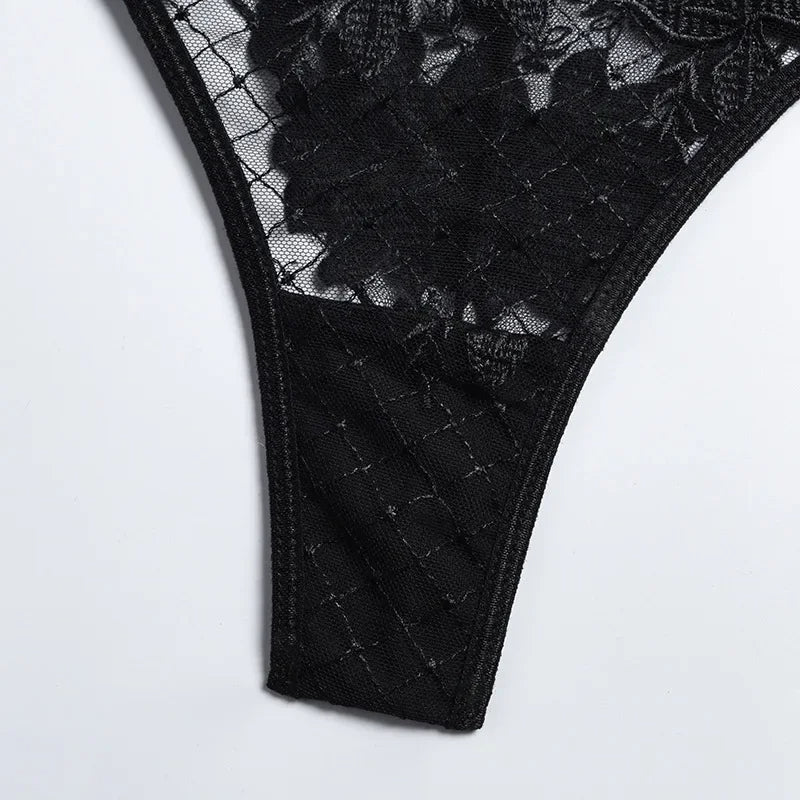 Naya Lingerie Set