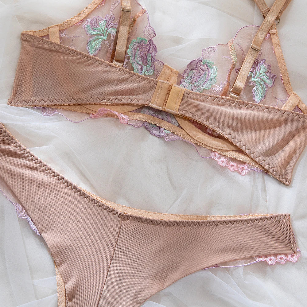 Jasmim Lingerie Set