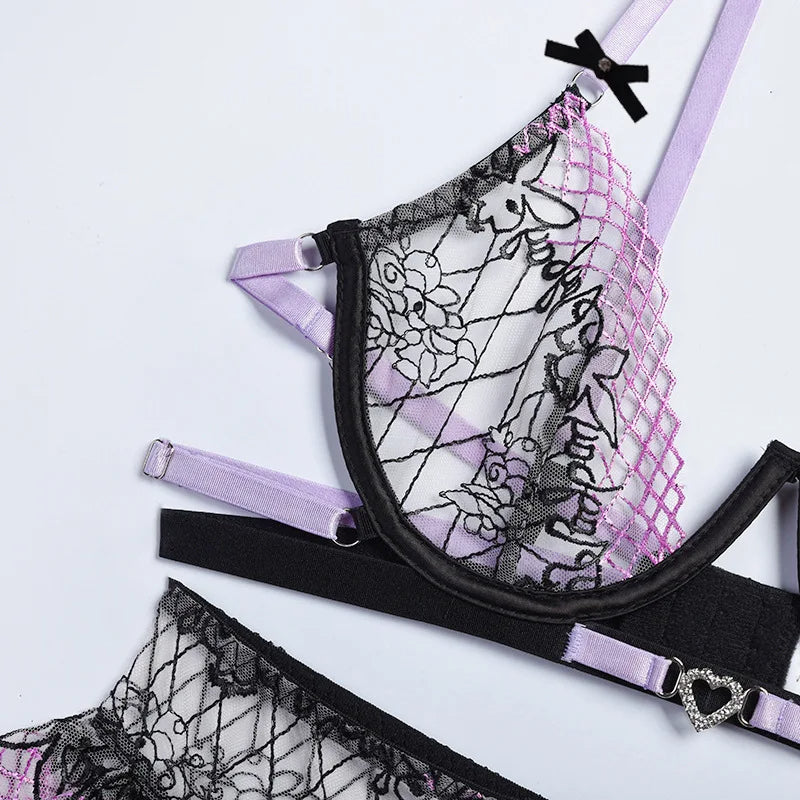 Noirette Lingerie Set