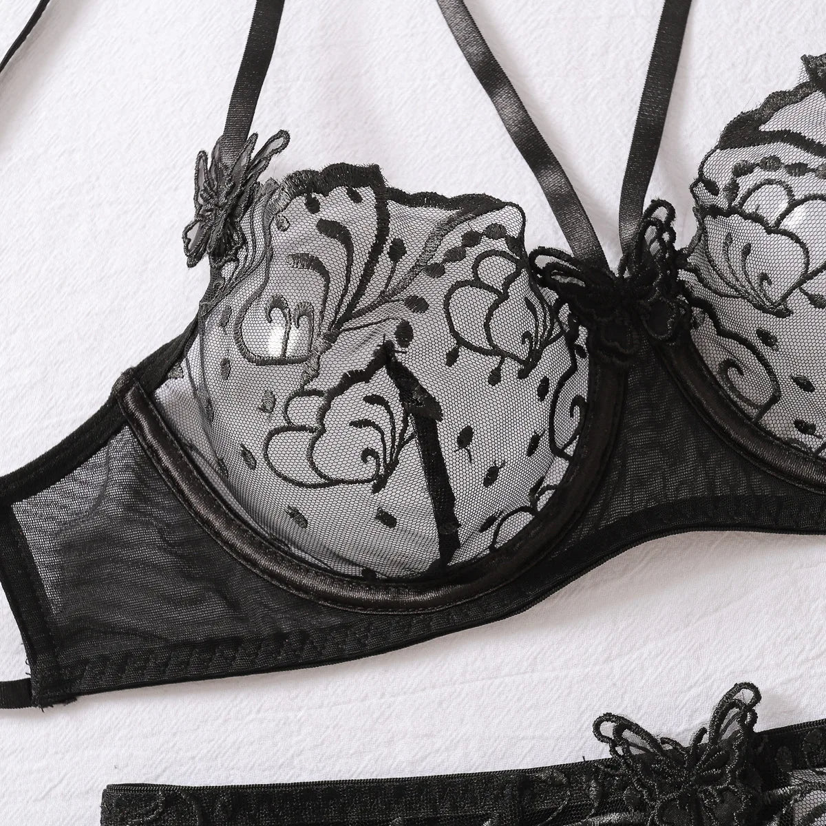 Parides Lingerie Set