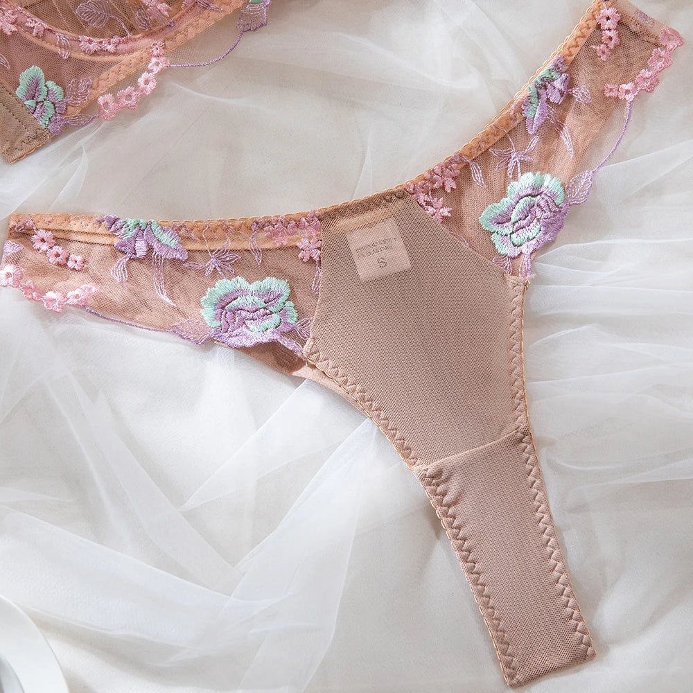 Jasmim Lingerie Set