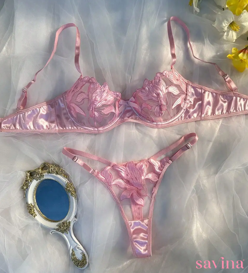 Barb Lingerie Set