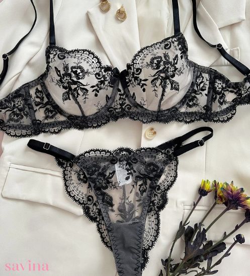 Embery Lingerie Set