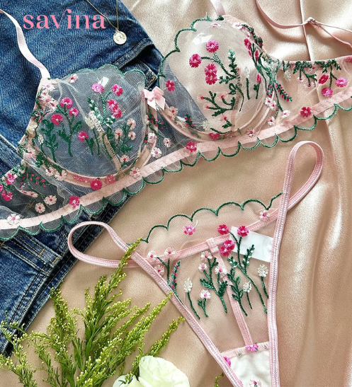 FlowerLace Lingerie Set