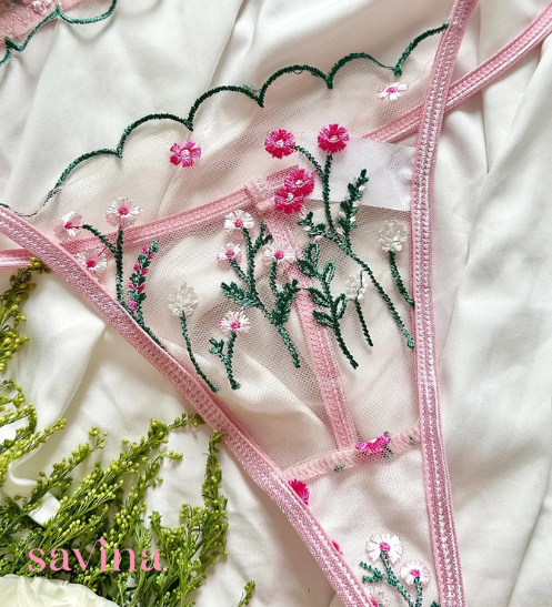FlowerLace Lingerie Set
