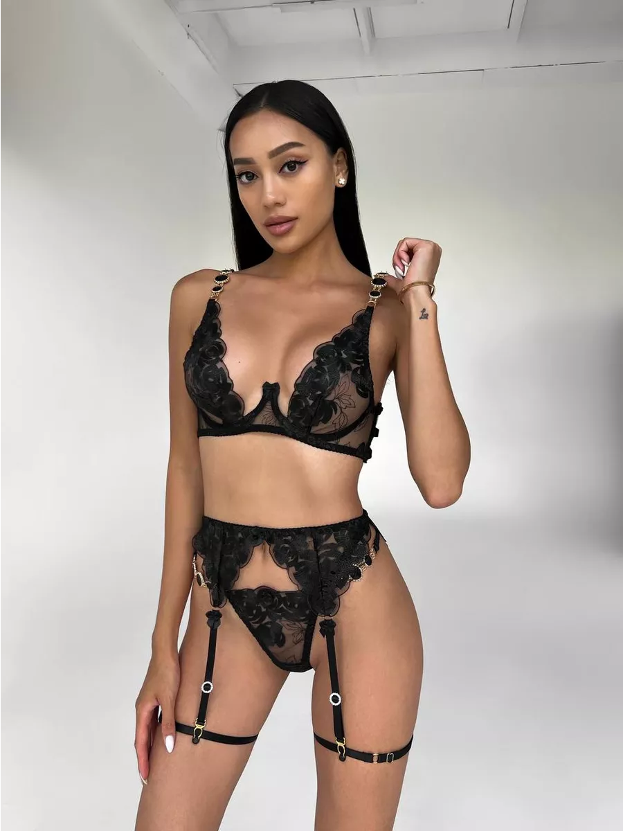 Cleo Lingerie Set