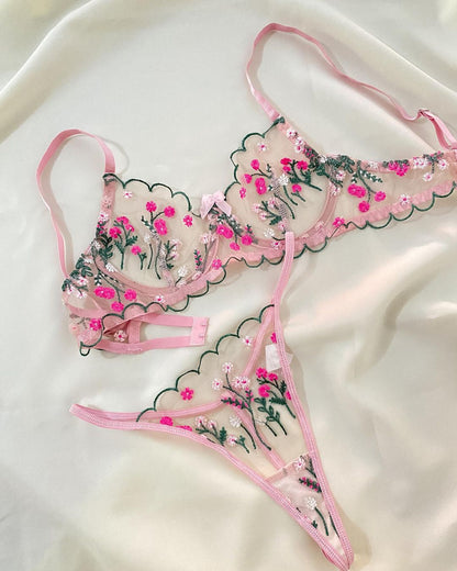 FlowerLace Lingerie Set