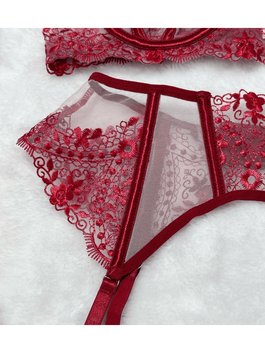 Sinsy Lingerie Set