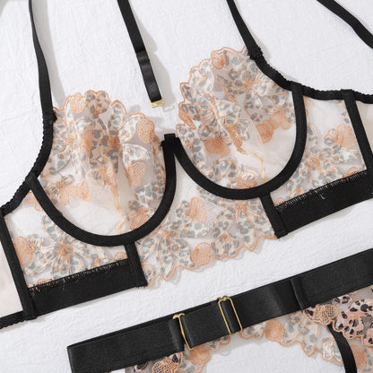 Erika Lingerie Set