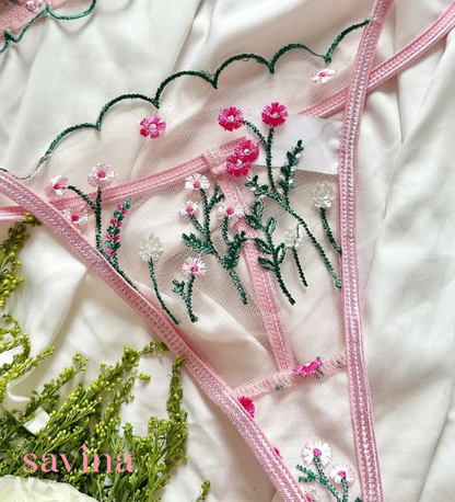 FlowerLace Lingerie Set