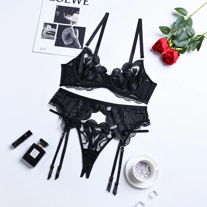 BlackLove Lingerie Set