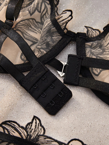 Lys Lingerie Set